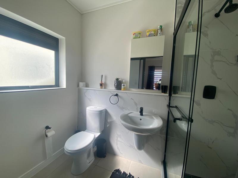 1 Bedroom Property for Sale in Richwood Western Cape